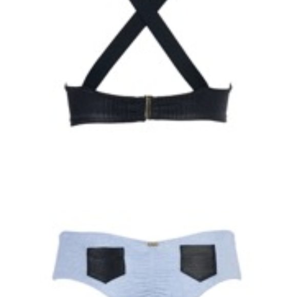 Sexy Divide Bikini - Push-up Top & Hipster Bottom - Picture 4 of 7